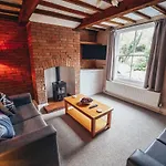The Stay Company, Lavender Row